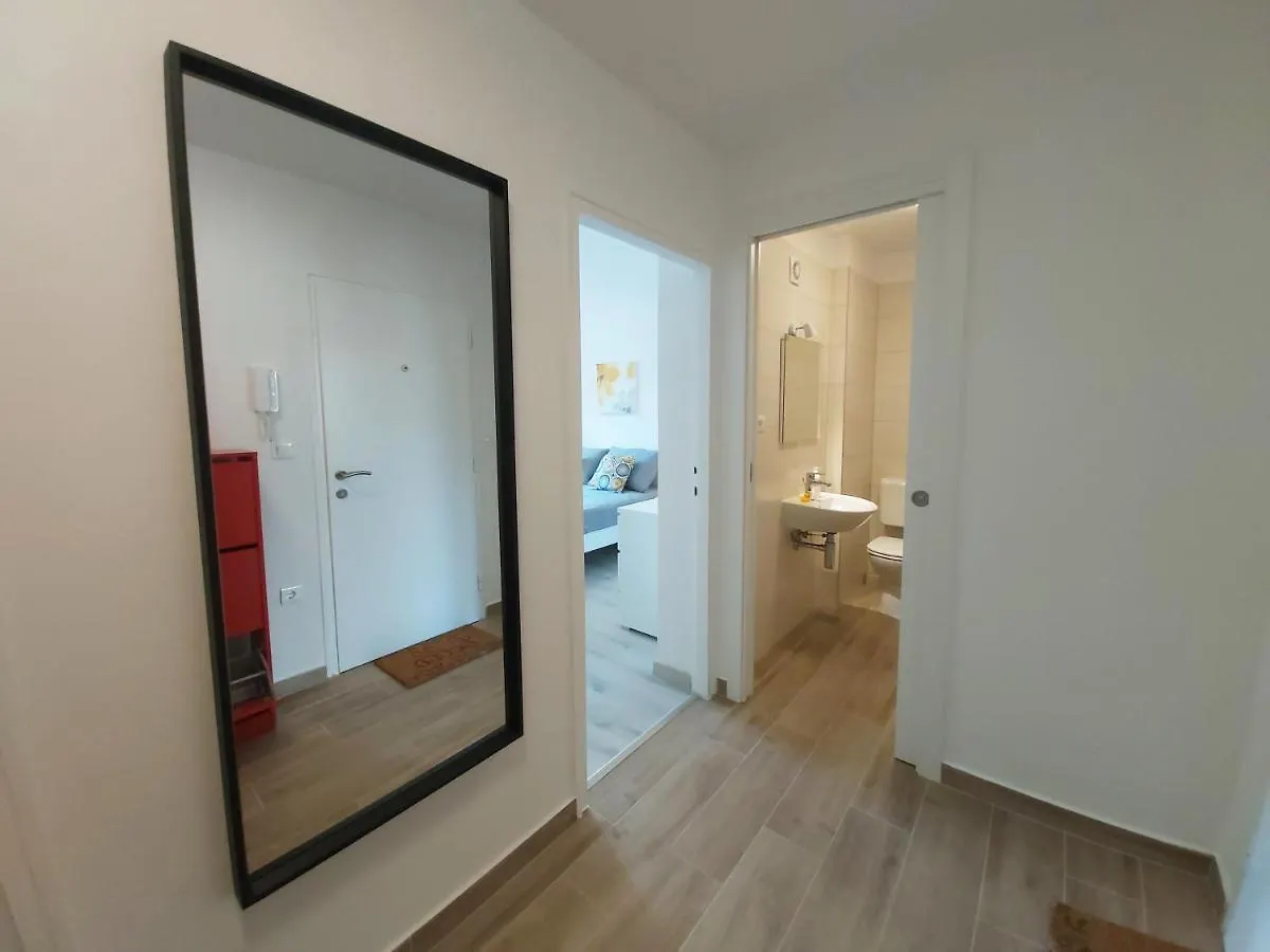 Green City Point Apartment プーラ